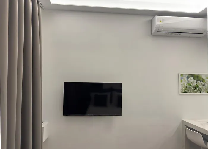 Tip - Top Suites